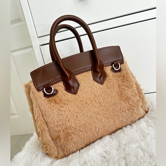 DARK BEIGE TikTok Jellykin JellyCat Plush Handbag with Smiley Face double Handle - Picture 6 of 13